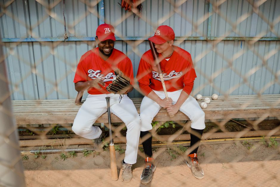 Baseball Injuries: Elbow, Shoulder, Pitch Counts and When to See a Pro