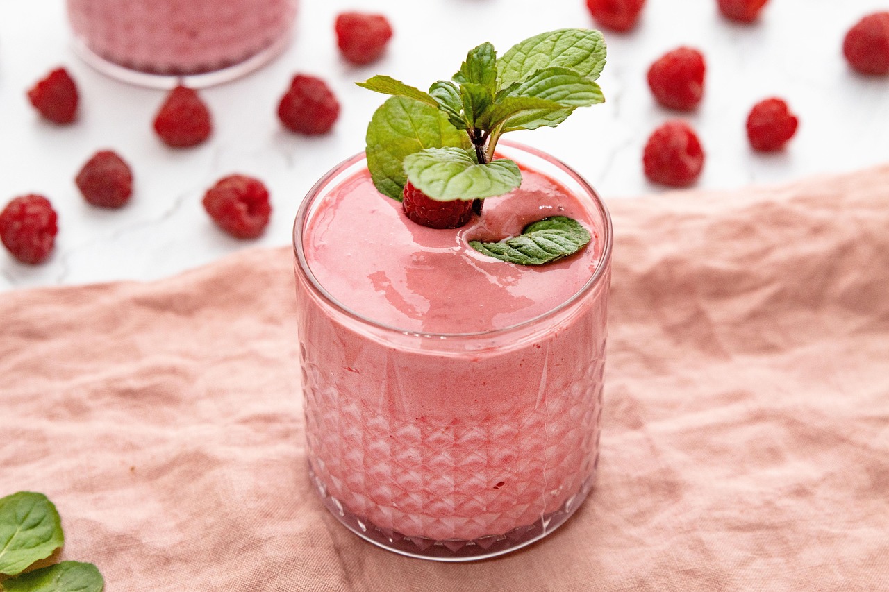 Smoothie, juice, raspberries, berry, fruit, healthy, shake, milkshake, drink, glass, smoothie, smoothie, smoothie, milkshake, milkshake, milkshake, milkshake, milkshake