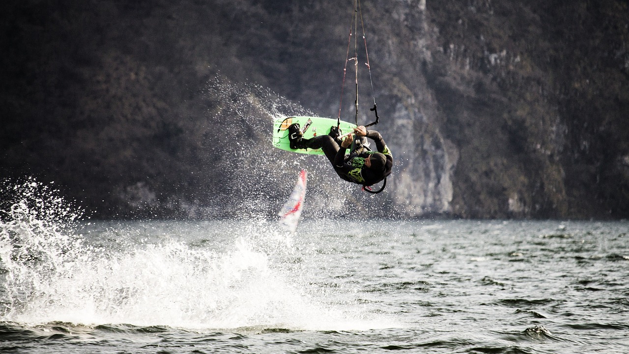 Sport, waters, action, hurry, fast, surf, adventure, fun, wave, sports training, kitesurfing, kite, watersports, the needle, kitesurfing, kitesurfing, kitesurfing, watersports, watersports, watersport