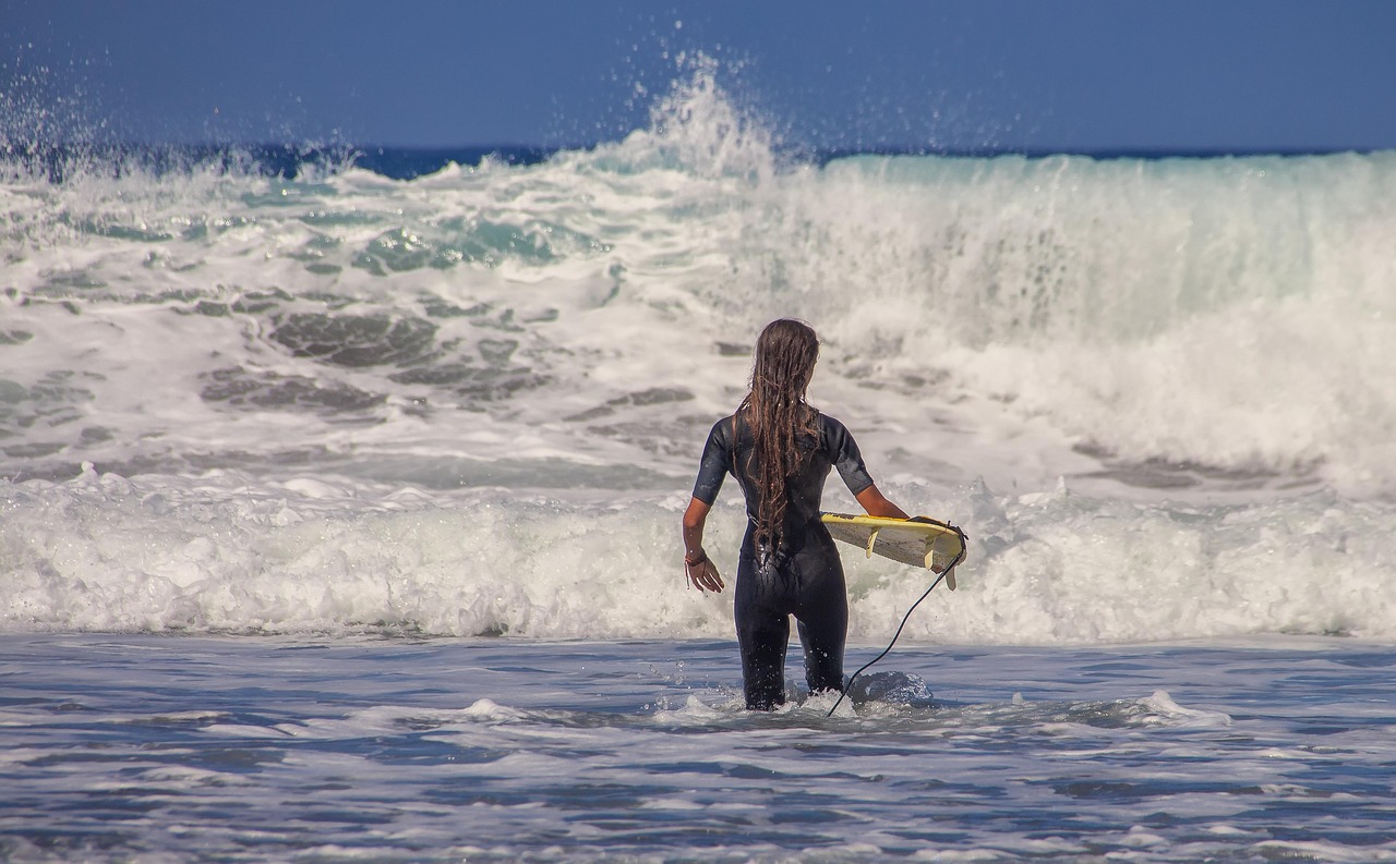 Surfer, sea, waves, surf, surfboard, splash, nature, foam, ocean, water, water sport, sport, woman, recreation, activity, adventure, vacation, holiday