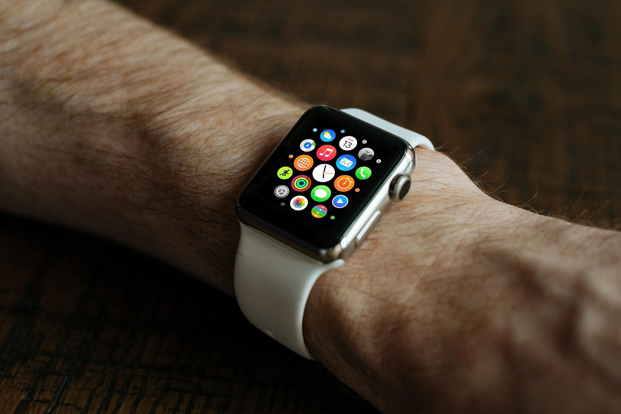 Smart watch, apple, wrist, wristwatch, watch, apple watch, gadget, digital, technology, style, fashion, smart, mobile, display, screen, touch, touch screen, application, app, device, electronic, inter