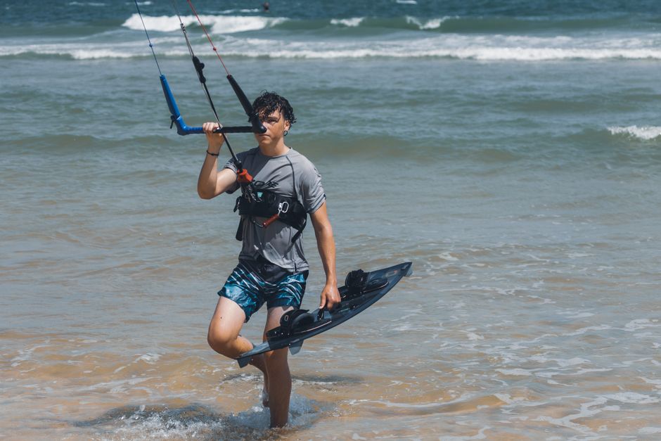 Best Trainer Kites 2026: 6 Picks to Learn Kiting on Land