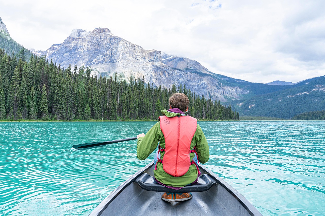 Canoe, boating, lake, nature, boat, canada, rocky's, mountains, kayaking