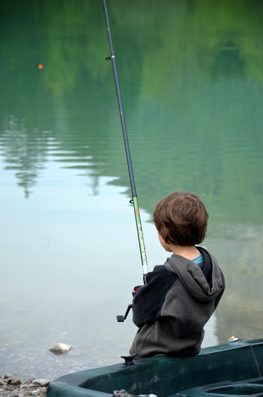 Child, fishing, lake, fishing rod, kid, boy, leisure, boat, canoe, nature, water