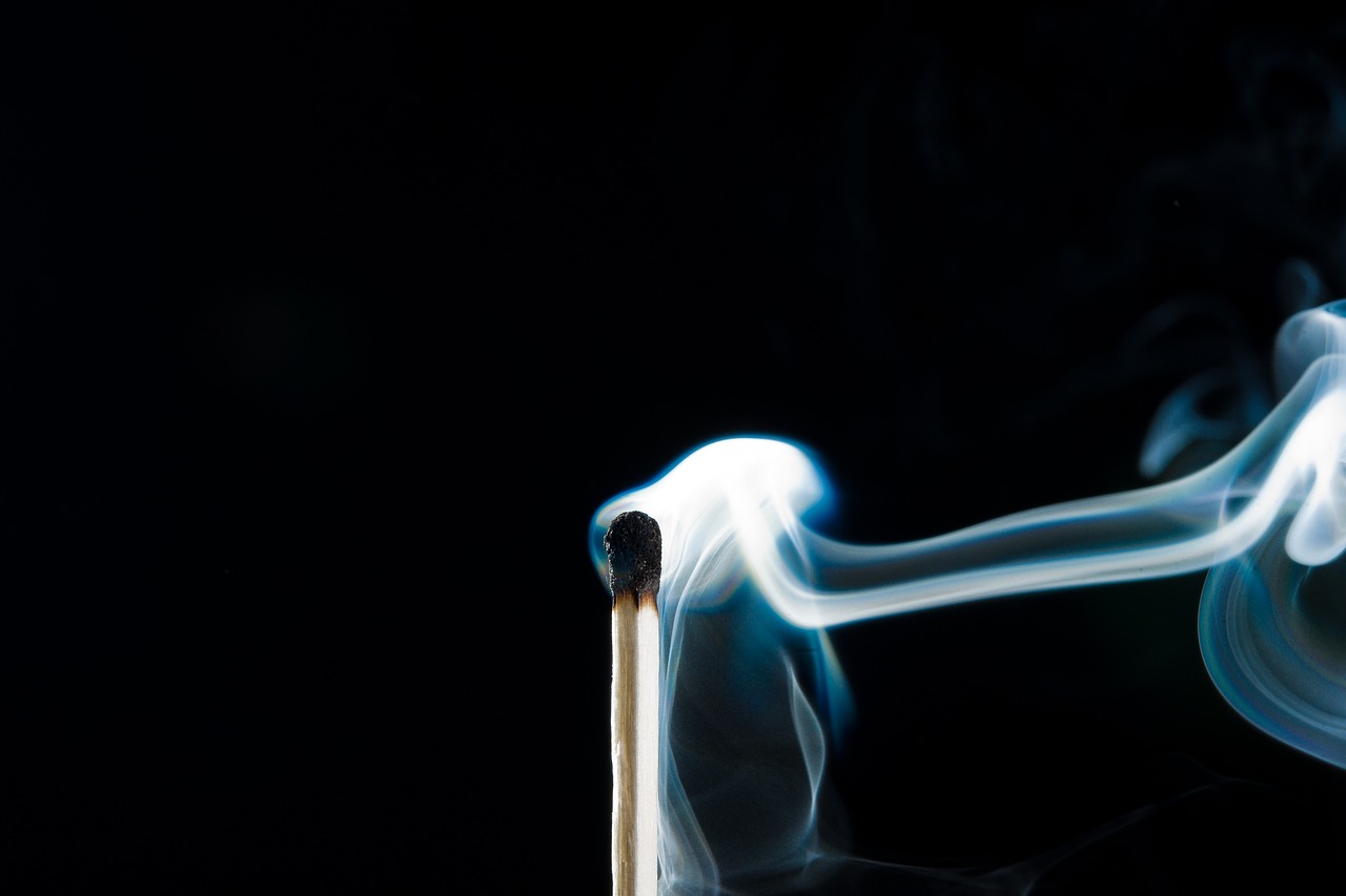 Smoke, fire, match, matches, burn, close up, sticks, lighter, sulfur, wood, match head, macro, burns, datailaufnahme, hot, smoke, smoke, smoke, smoke, smoke, fire, fire, fire, fire, match, match, matc