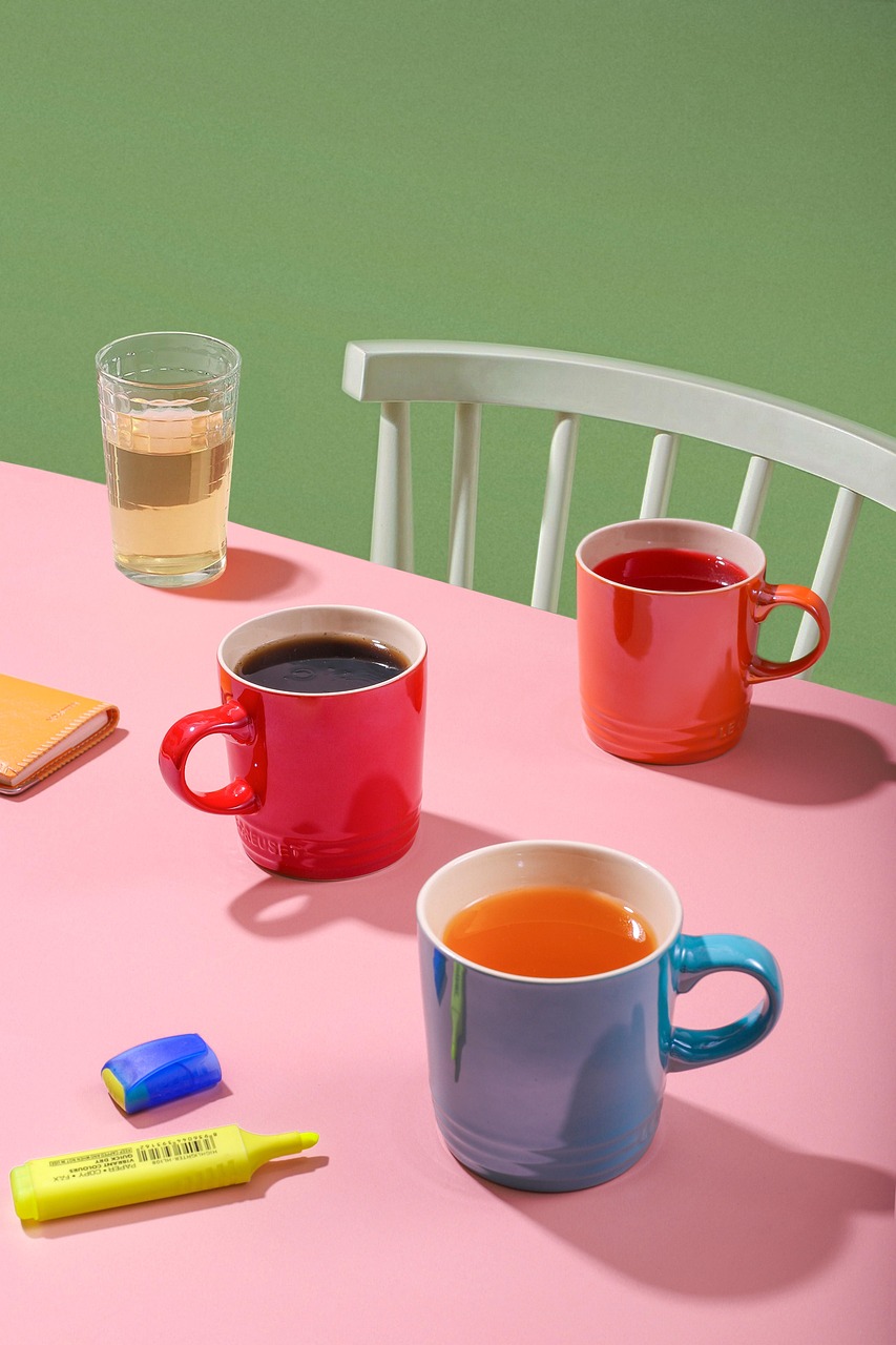 Drinking cups, mugs, drinks, beverages, cups, pastel