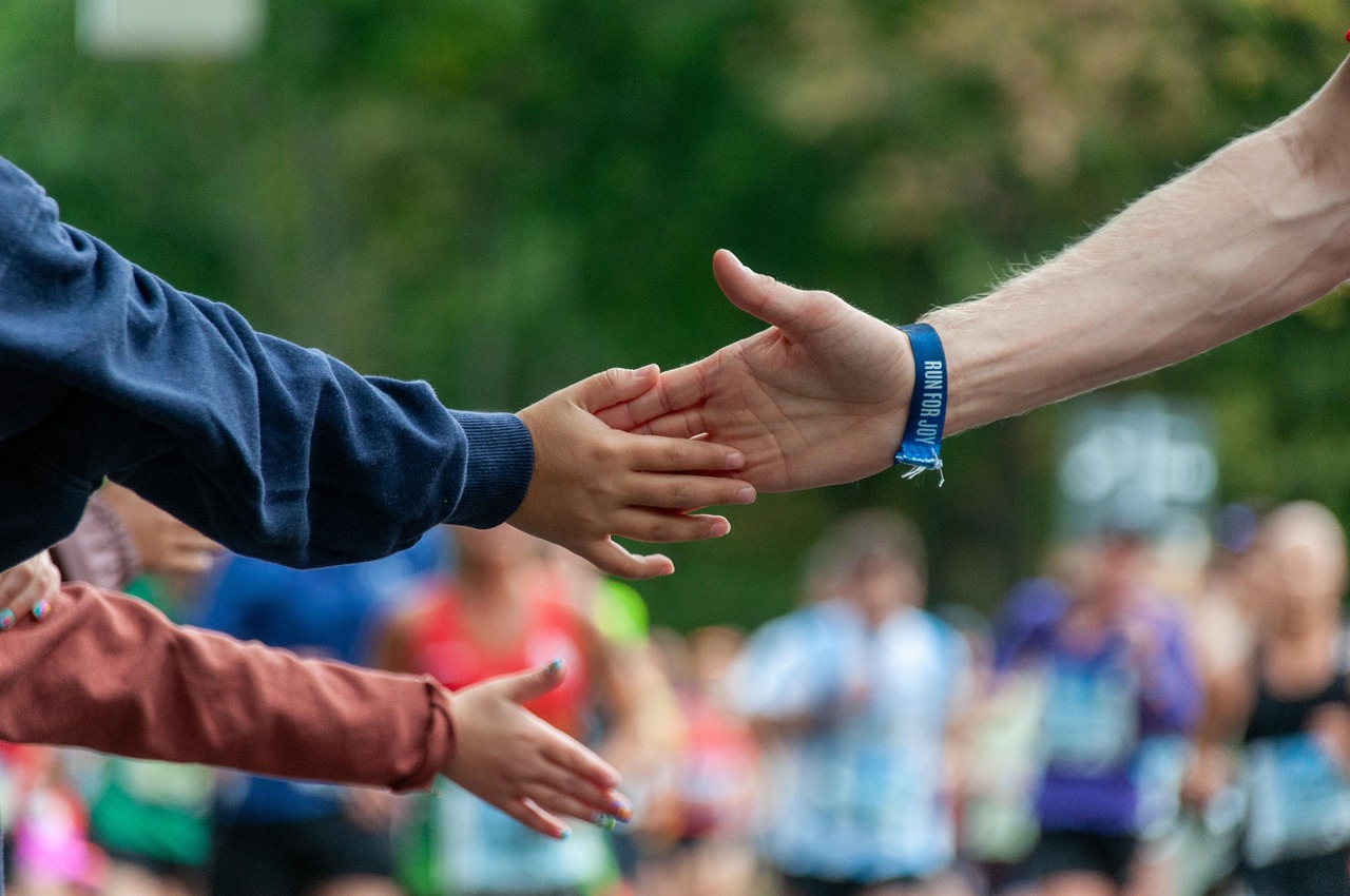 Hands, marathon, gesture, running, spectators, bystanders, encouragement, motivation, cheering, motivation, motivation, motivation, motivation, motivation