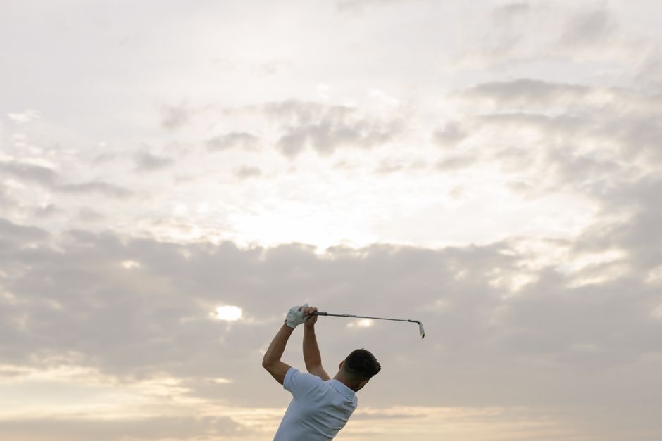 Golf Injuries: Low Back, Elbow, Wrist, Sun and When to See a Pro