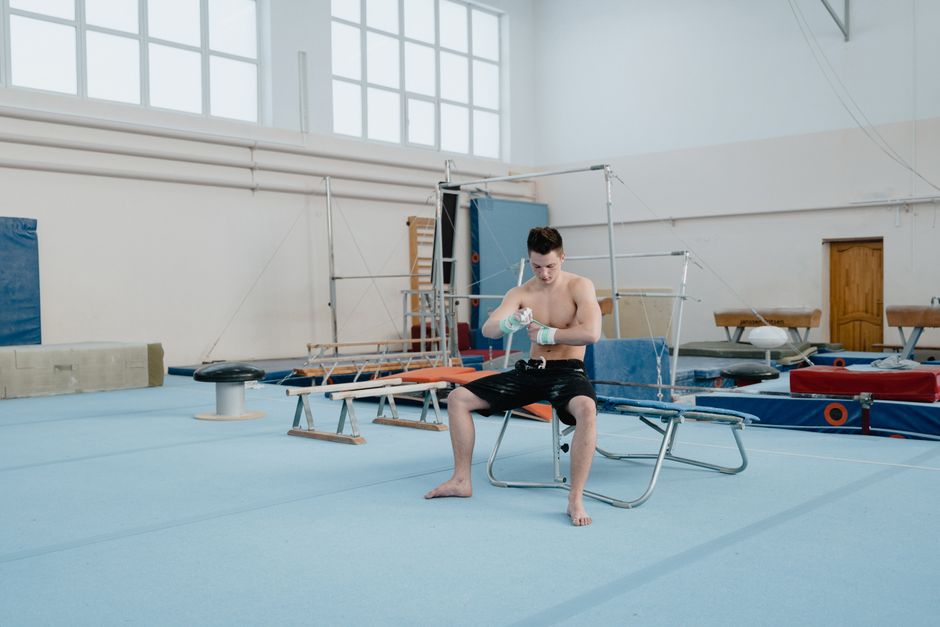 Gymnastics Meet Day: Fueling, Warm-Ups and Nerves