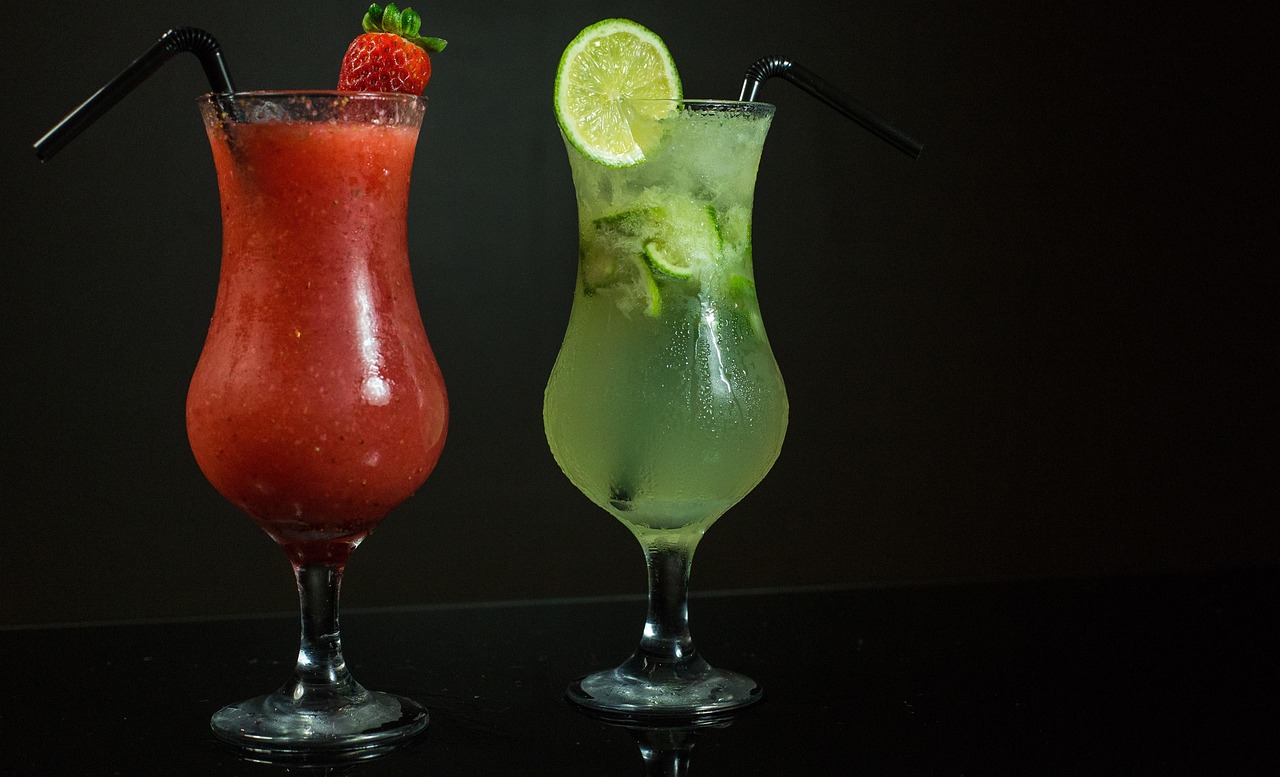 Cocktails, drinks, glasses, beverages, refreshments, cold, cold drinks, lime, strawberry, shakes, drinks, drinks, drinks, cold drinks, cold drinks, cold drinks, cold drinks, lime, strawberry, strawber