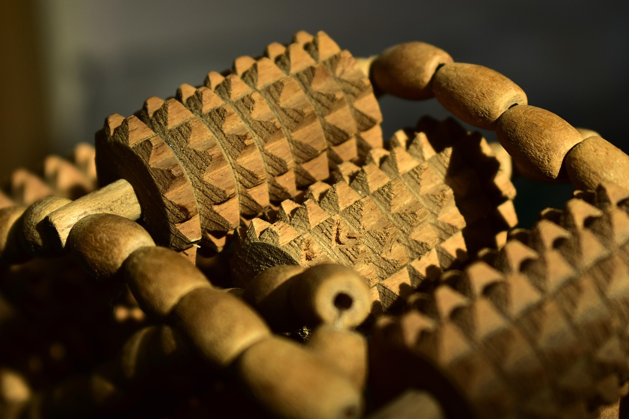 Massage roller, wooden massage roller, wood massager