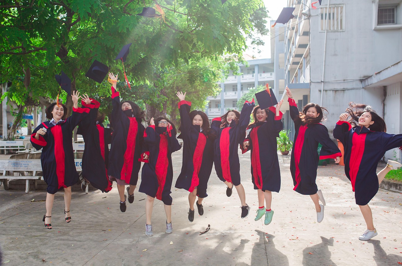 Friend, student, graduate, young, group, people, happy, together, college, school, education, friendship, university, youth, person, studying, learning, teenagers, team, teen, asian, man, girl, men, w