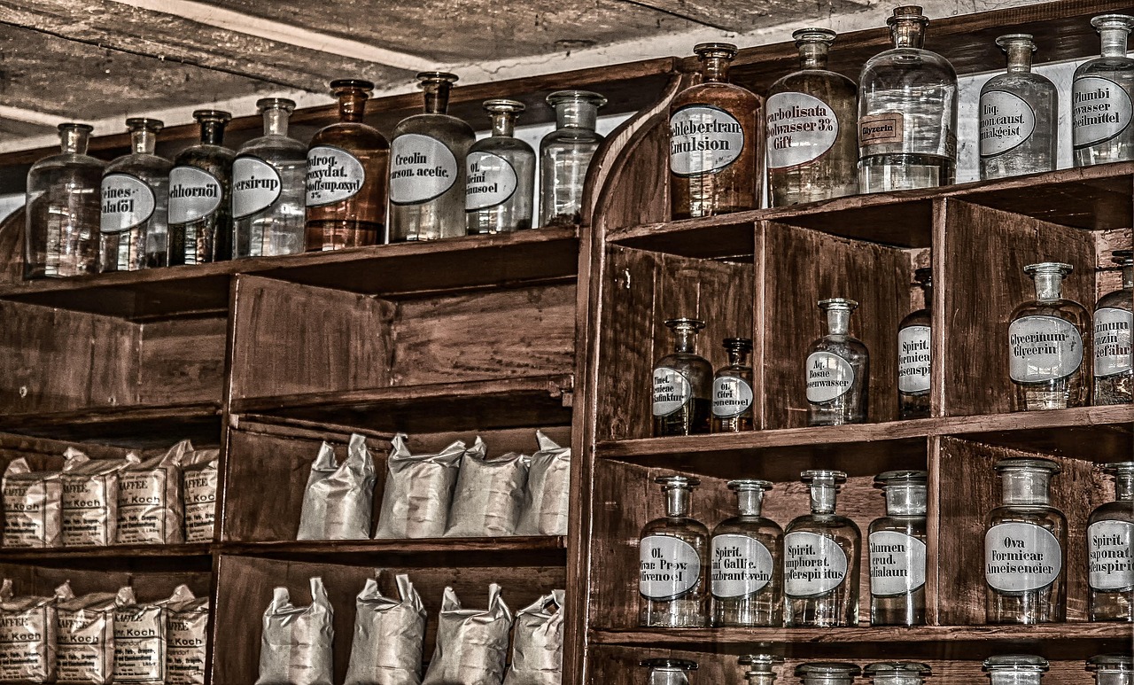 Pharmacy, antique, old, chemicals, bottles, glass bottles, shelf, formerly, stock, container, bottle, drink, medicine, tools, heal, remedies