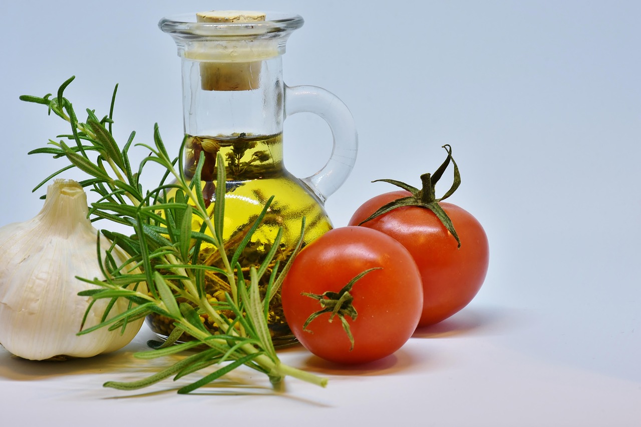 Oil, olive oil, food, tomato, kitchen, healthy, vegetables, thyme, mediterranean, italian, datailaufnahme, close up, meal, vitamins, salad, ingredients, cook, oil, oil, oil, olive oil, olive oil, oliv