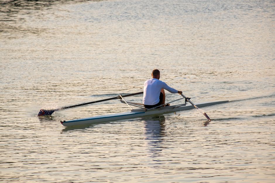 Rowing Injuries: Back, Ribs, Wrists, Hands and Cold Water