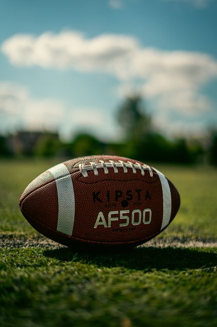 Rugby Gear: Boots, Mouthguards, Scrum Caps, Shoulder Pads and Balls