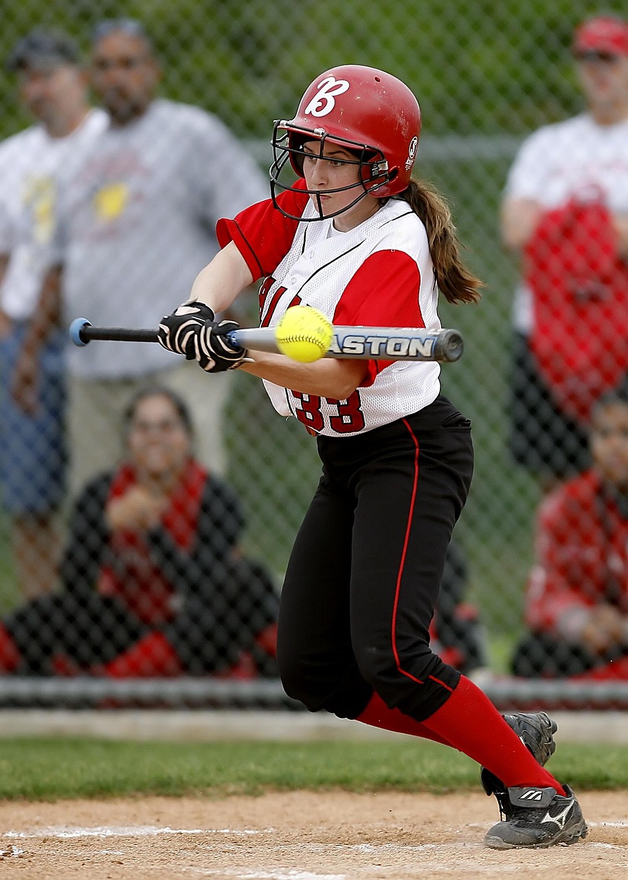 Softball, girls softball, batter, hitter, bat, game, sports, female, athletic, competition, ball, athlete, fastpitch, hit, batting, player, uniform, teenager, youth, softball player, softball, softbal