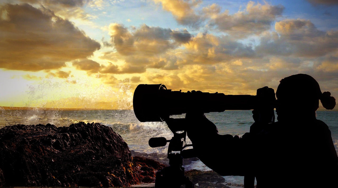 Photographer, photography, camera, lens, zoom, zoom lens, microphone, seek, woman, female, girl, eve, heaven, silhouette, light, professional, professional photographer, surf, rock, sea, water, clouds