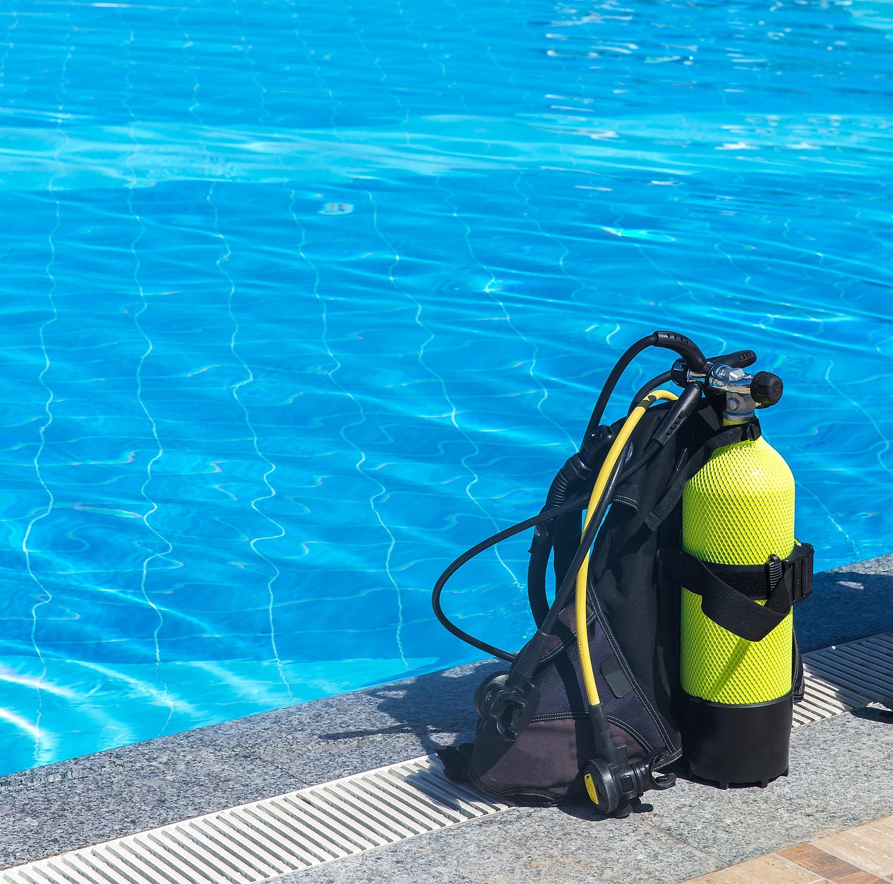 Diving equipment, swimming pool, diver training, pool, diving, swimming pool, swimming pool, swimming pool, pool, pool, pool, pool, pool, diving, diving, diving
