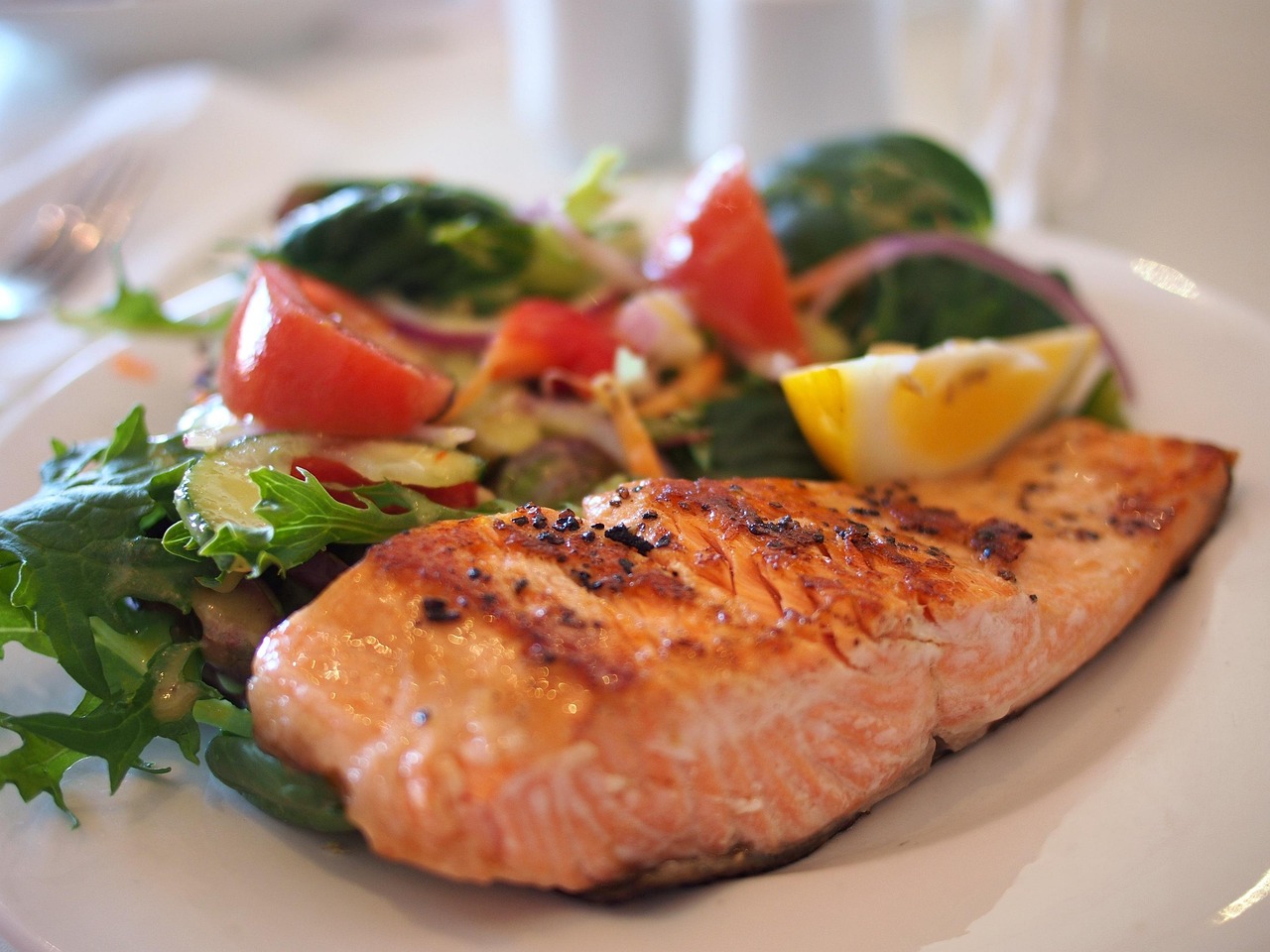 New year's eve, salmon, fish, seafood, veggies, salad, meal, dish, plate, nature, food, cuisine