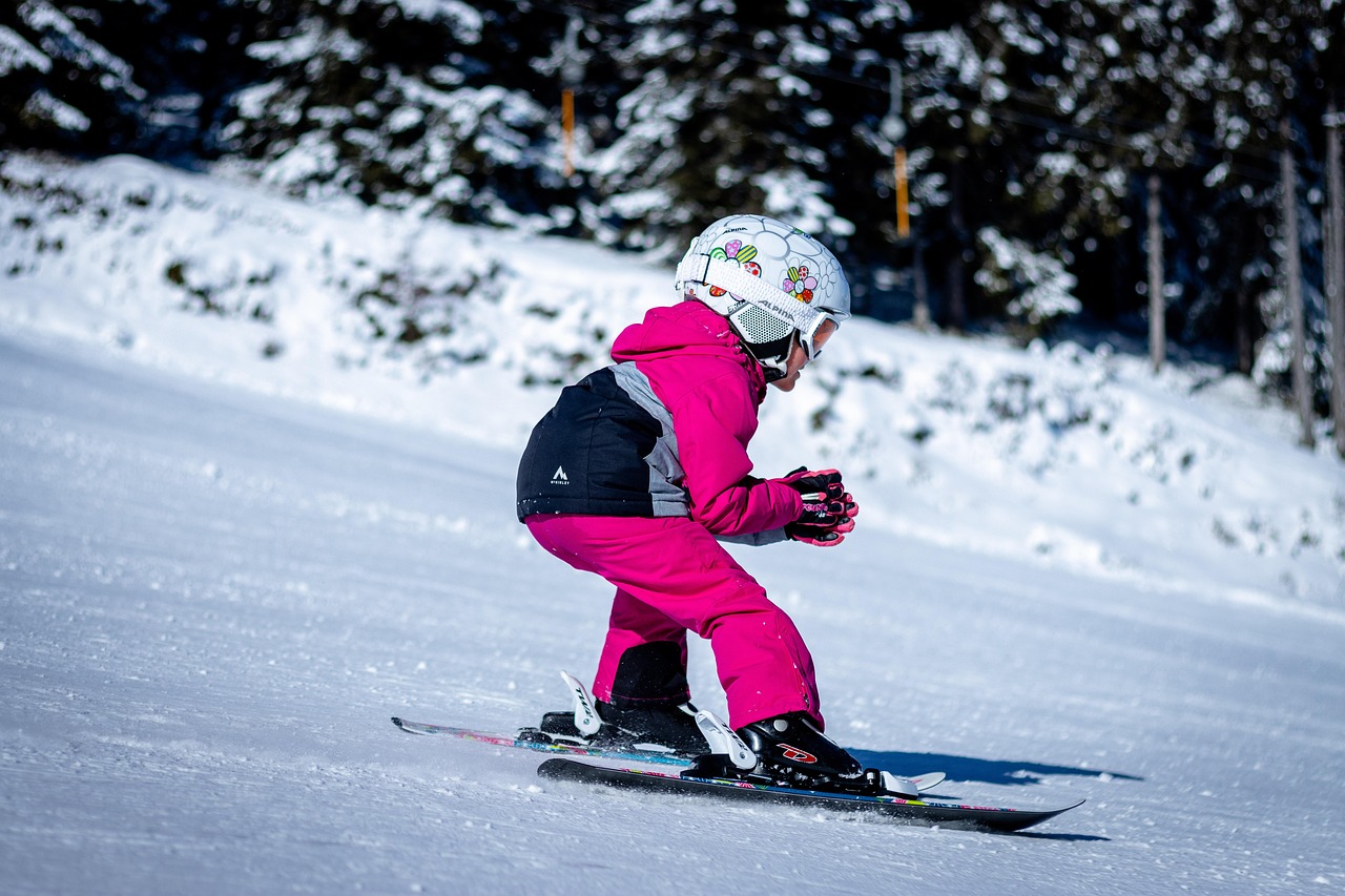 Skiing, child, sporty, winter sports, young, winter, fun, little girl, ski, nature, childhood, snow, snowy, slope, ski slope, winter clothes, winter clothing