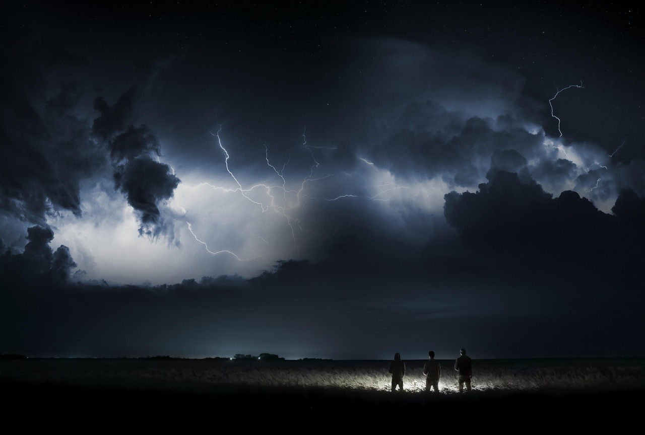 Storm, adventure, mystery, thunderstorm, flashes, thunder, nature, landscape, field, night, mystical, secret full, disappeared, lightning, men, teenager, gruesome, the shade, dark, storm, storm, storm