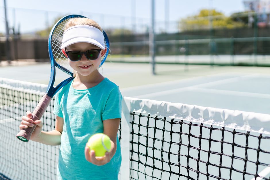 Youth Tennis: A Parents’ Guide from Red Ball to College